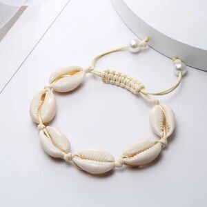 Bohemian Puka Shell Bracelet Adjustable NATURAL N